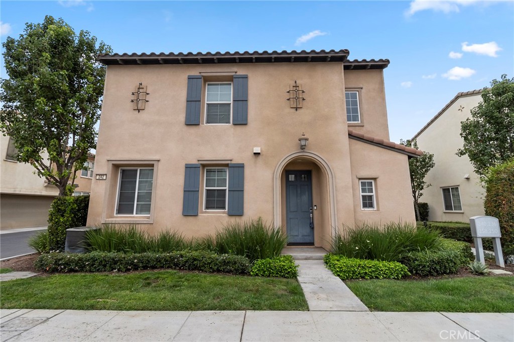 242 W Sparkleberry Avenue, Orange CA 92865 - photo 1