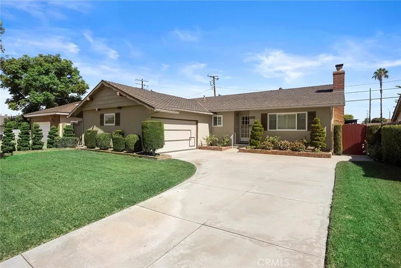 245 E Hoover, Orange, CA 92867