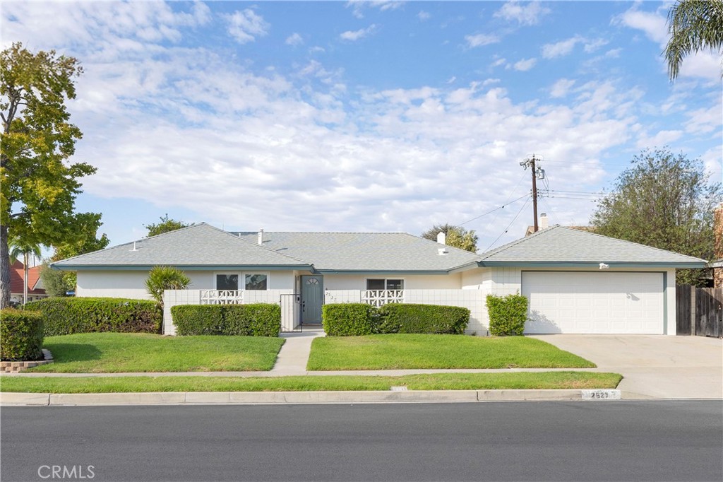 2527 E Brookside, Orange CA 92867 - photo 1