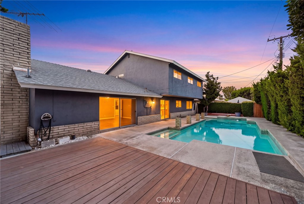 2534 E Washington Avenue, Orange CA 92869 - photo 1