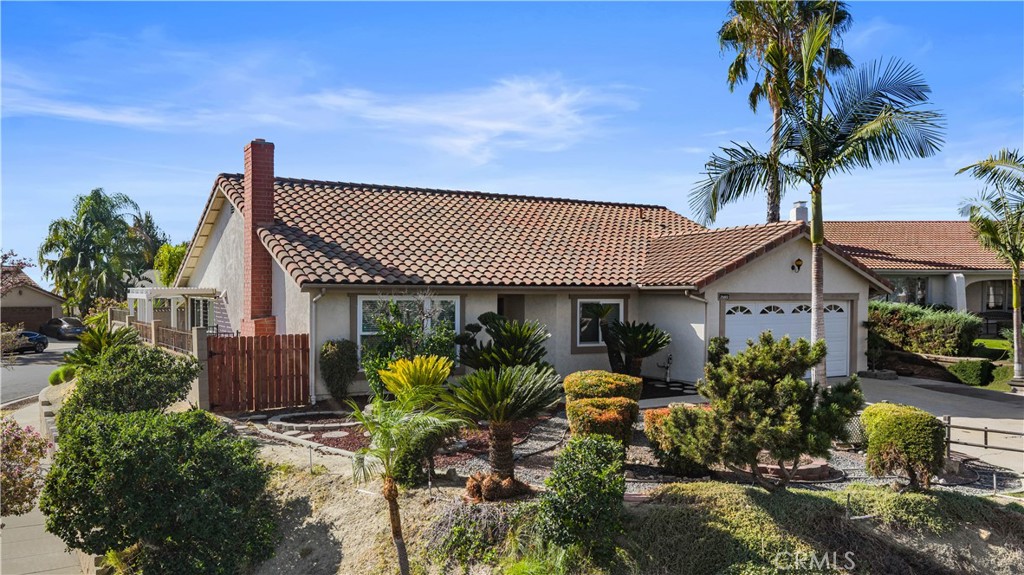 2580 N Robinhood, Orange CA 92867 - photo 1