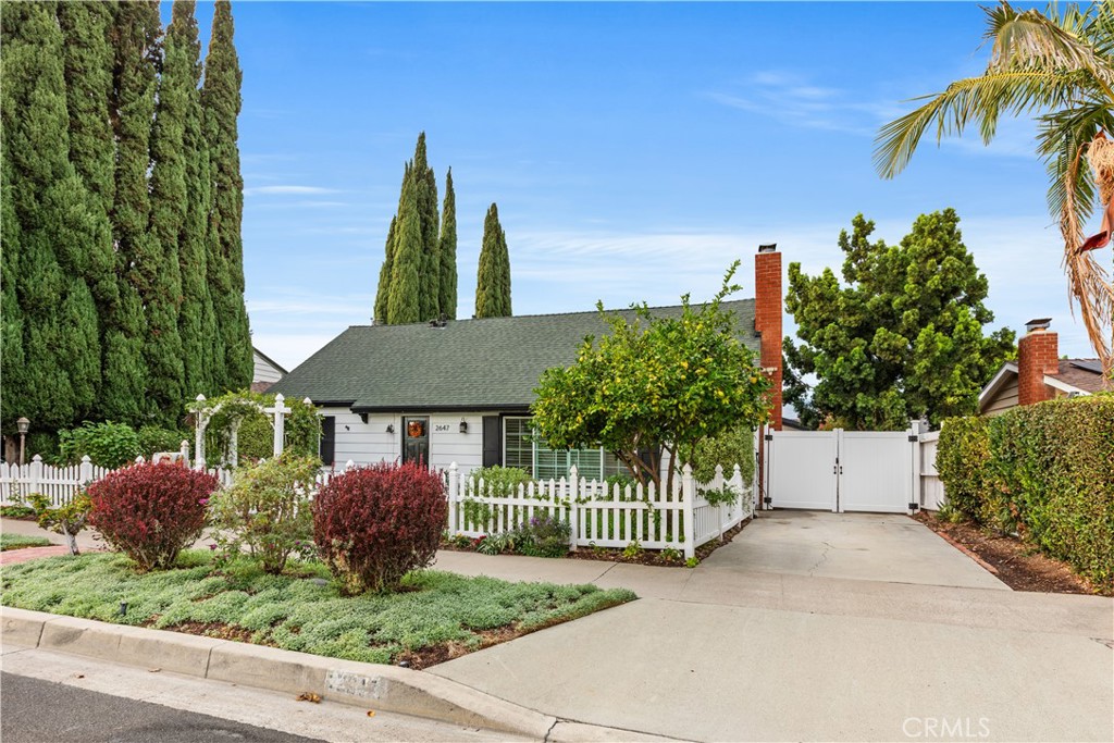 Gated RV Parking - 2647 E Wilson Avenue, Orange CA 92867 - photo 3