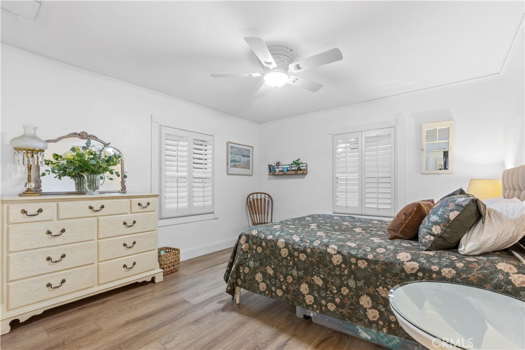 Downstairs primary bedroom - 2647 E Wilson Avenue, Orange CA 92867 - photo 21
