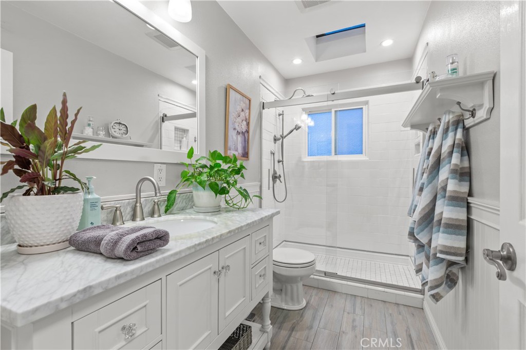 Upstairs bathroom - 2647 E Wilson Avenue, Orange CA 92867 - photo 31