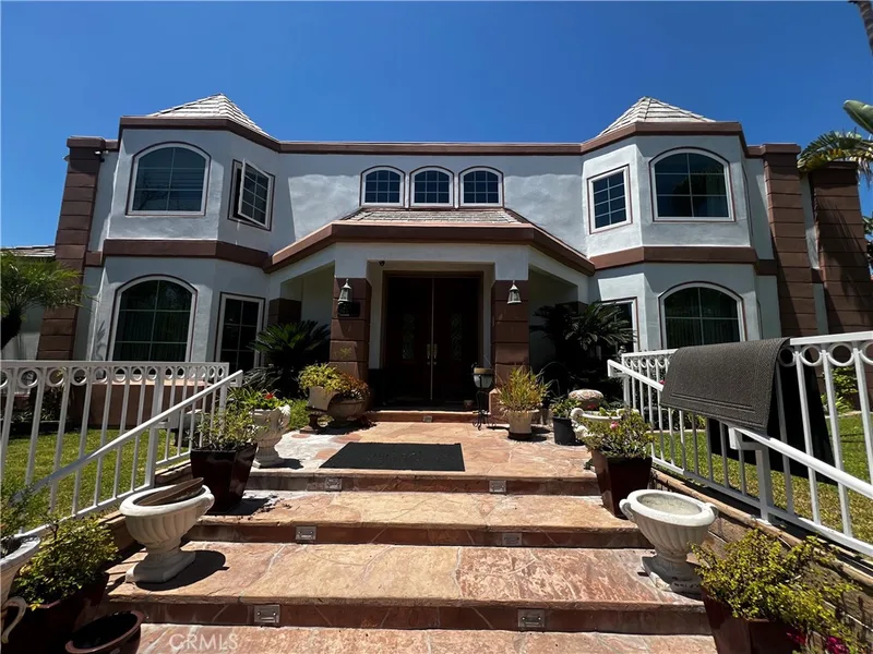 2720 N Villareal Drive, Orange, CA 92867