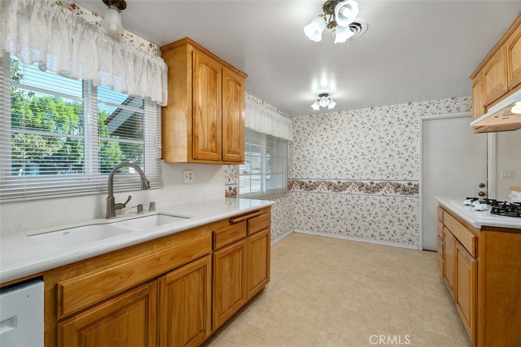 2736 E Coolidge, Orange CA 92867 - photo 13