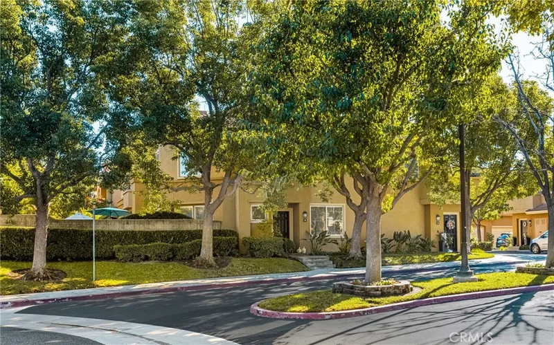 2785 N Rochester B, Orange, CA 92867