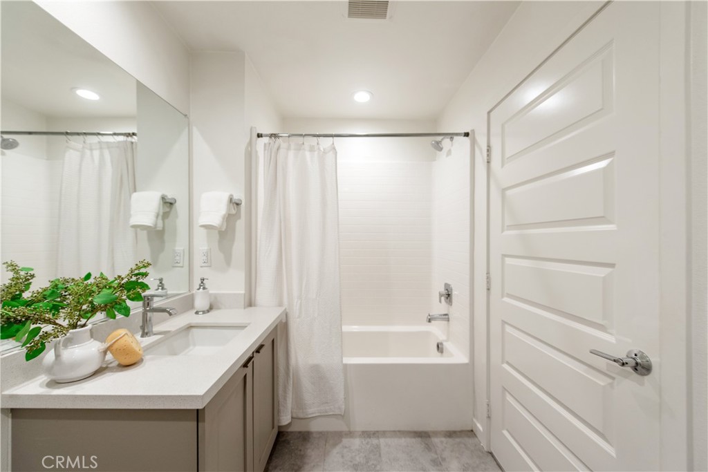2870 N Glassell Street, Orange CA 92865 - photo 8