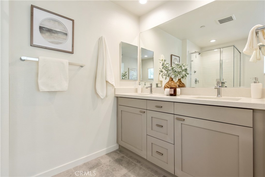 2870 N Glassell Street, Orange CA 92865 - photo 27
