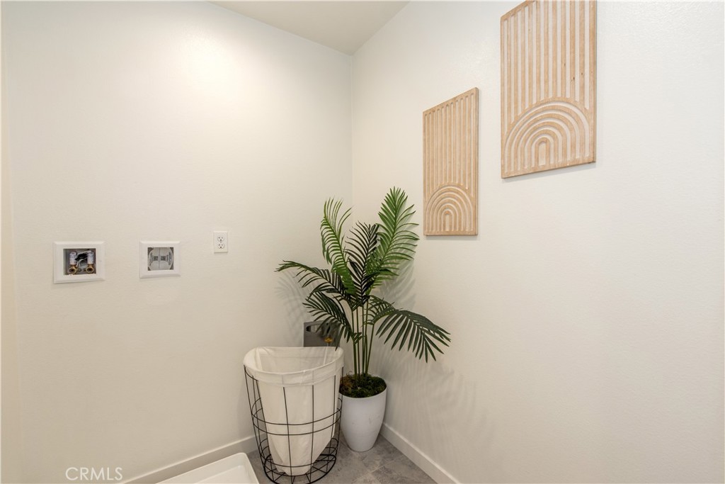 2870 N Glassell Street, Orange CA 92865 - photo 30