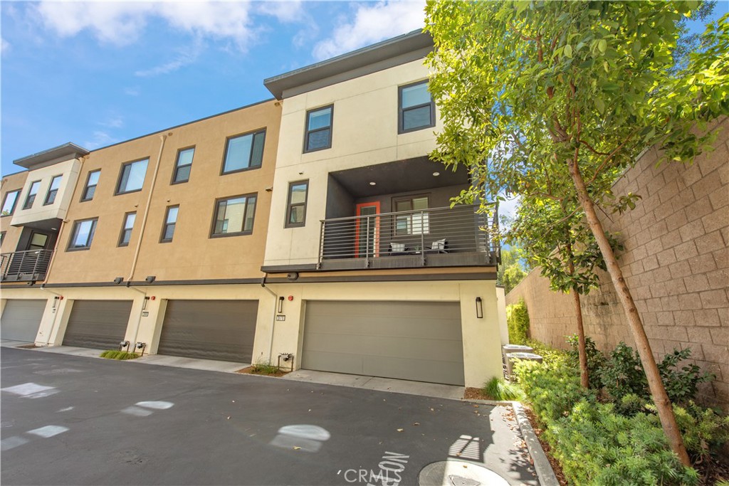 2870 N Glassell Street, Orange CA 92865 - photo 35