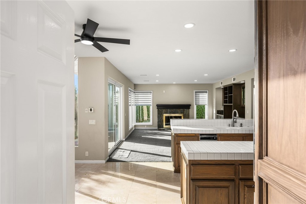 2871 N Roxbury Street, Orange CA 92867 - photo 12