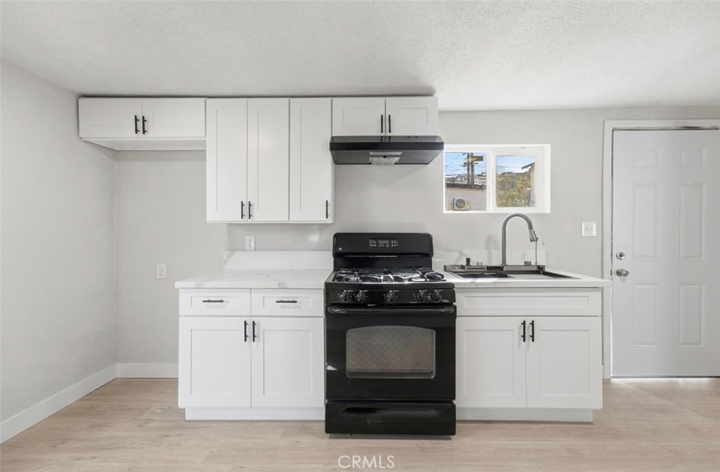 296 S Hewes Street, Orange CA 92869 - photo 16