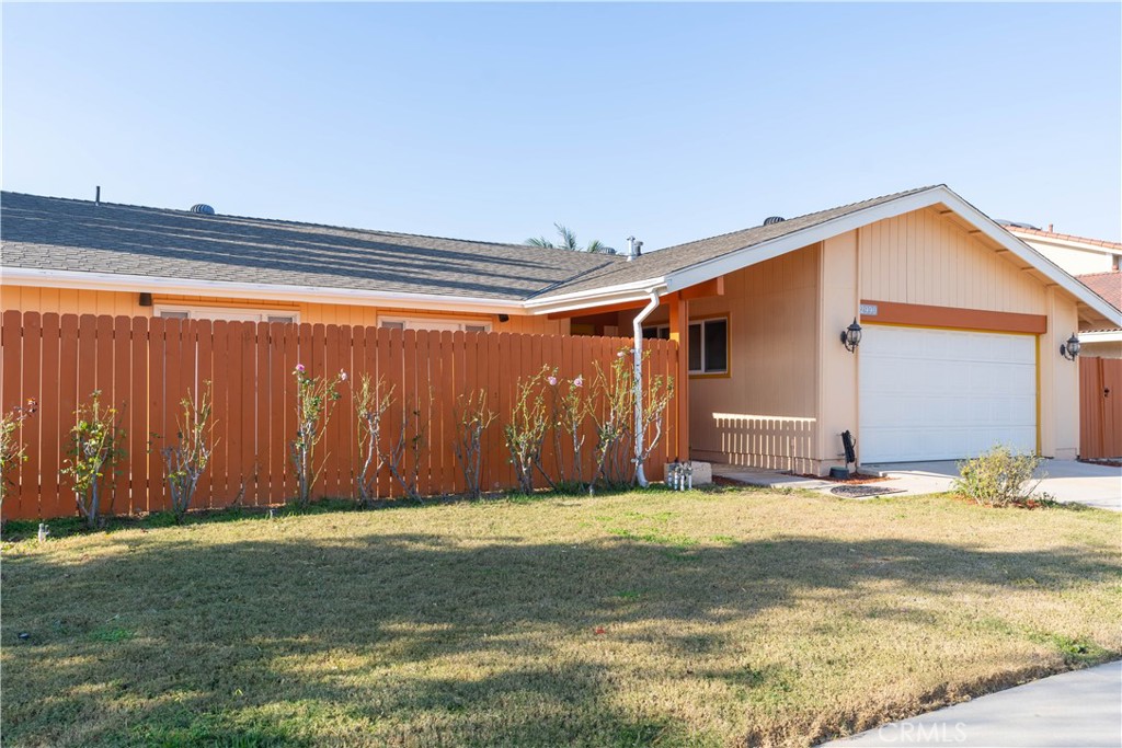 2990 N Rippling Creek, Orange CA 92865 - photo 1