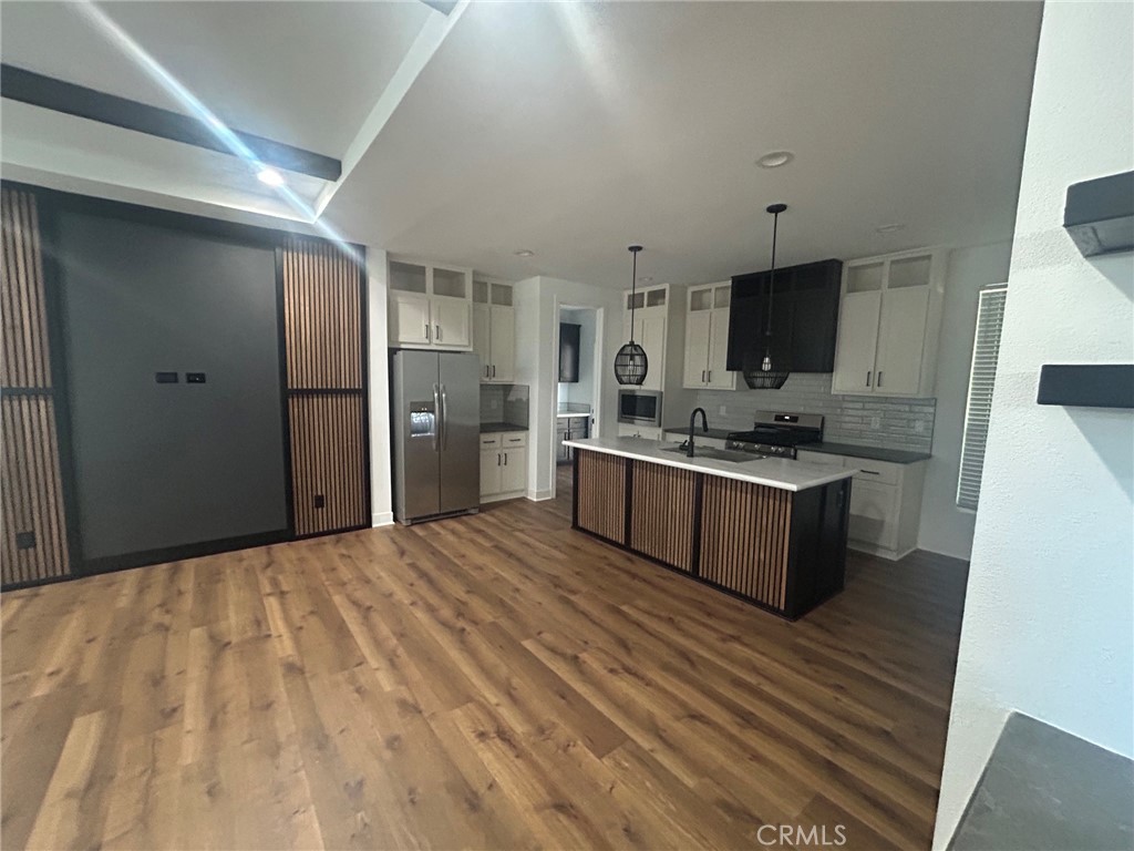 300 N Rampart 11, Orange CA 92868 - photo 3