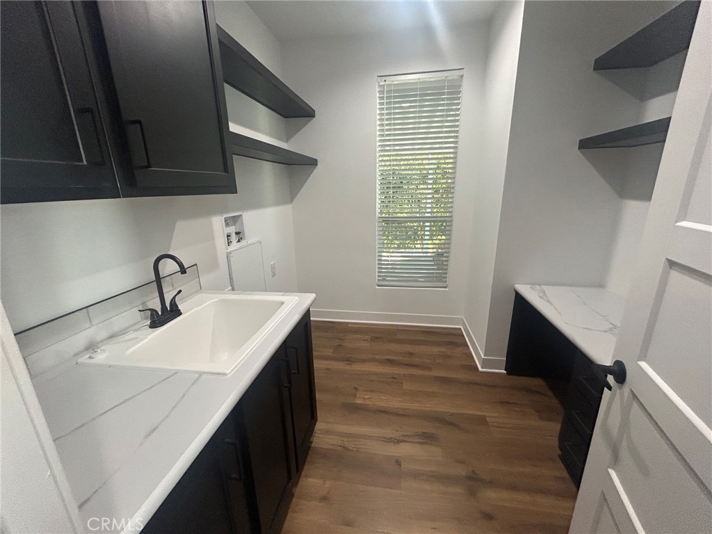 Laundry room - 300 N Rampart 11, Orange CA 92868 - photo 12