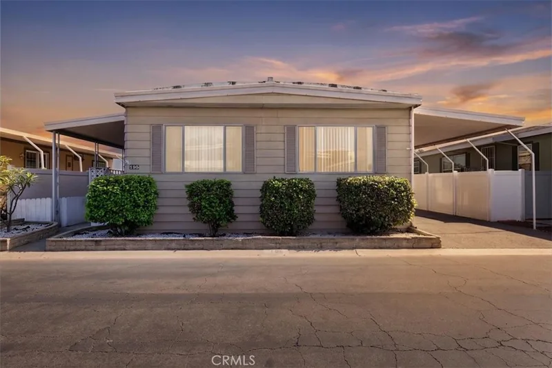 300 N Rampart 195, Orange