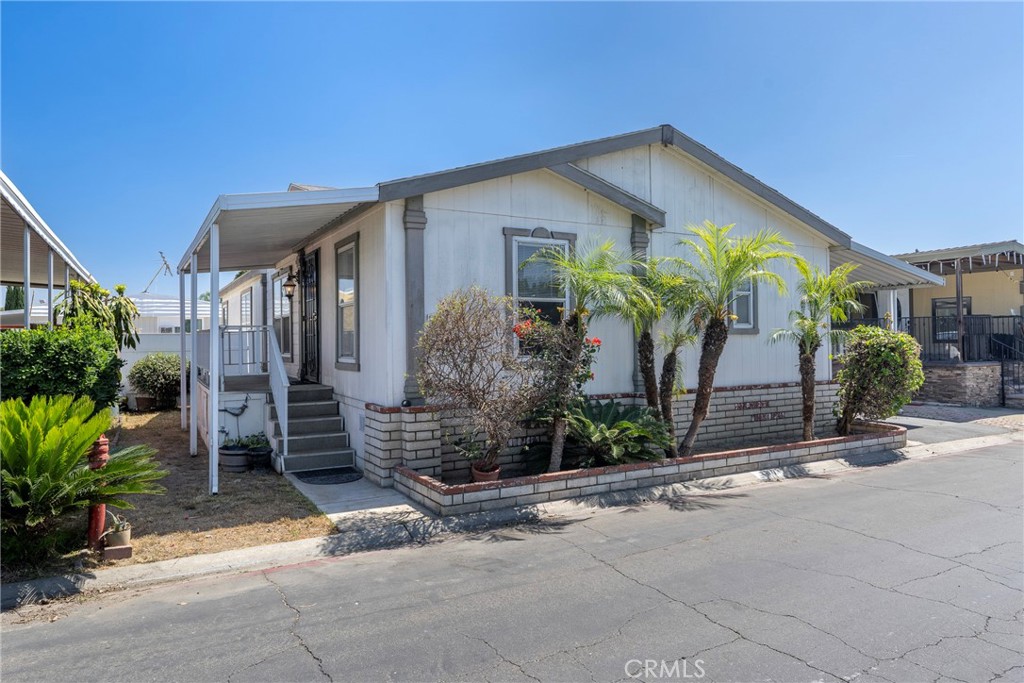 300 N Rampart 197, Orange CA 92868 - photo 4