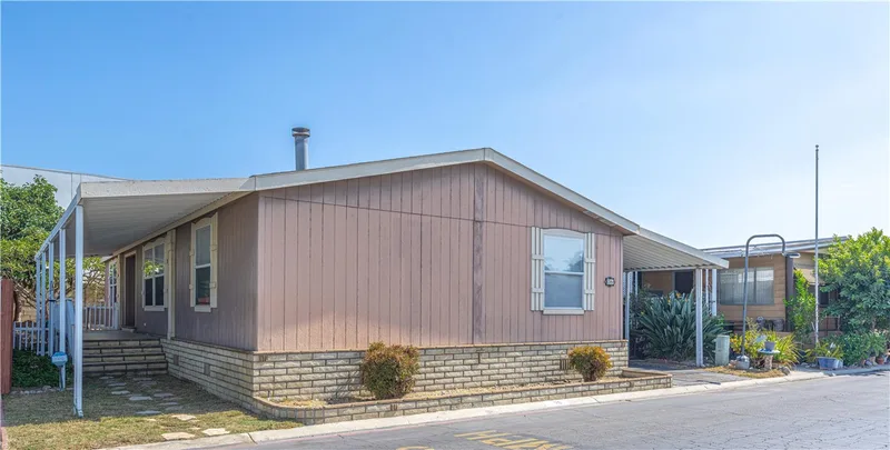 300 N Rampart 26, Orange