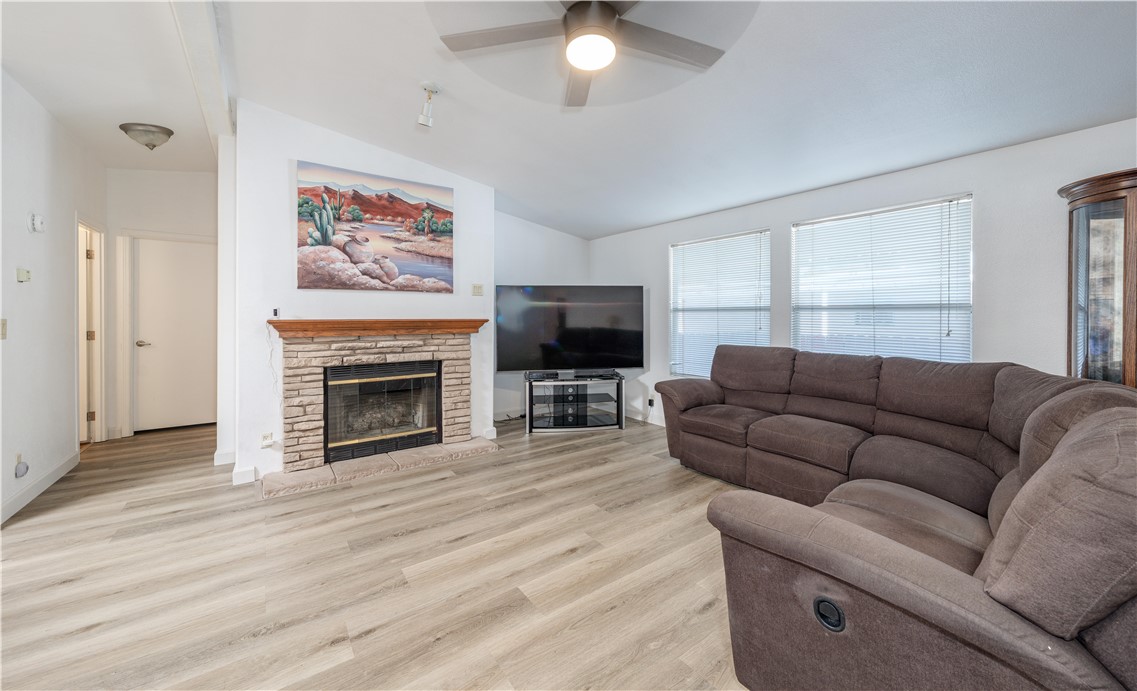 300 N Rampart 26, Orange CA 92868 - photo 9