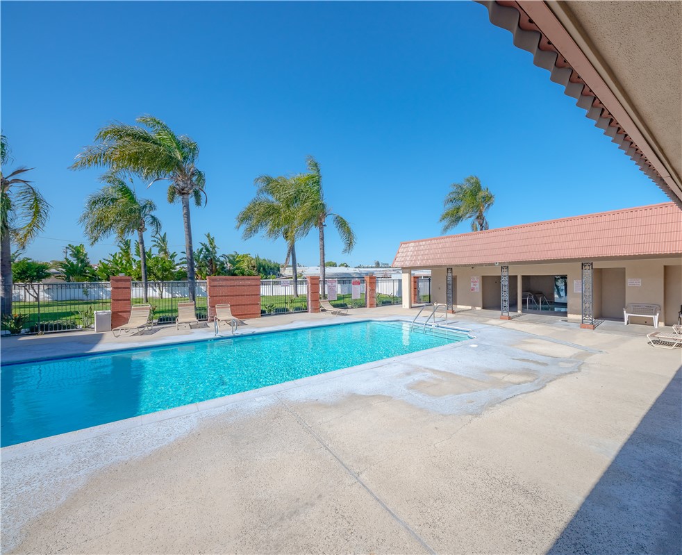 300 N Rampart 26, Orange CA 92868 - photo 40