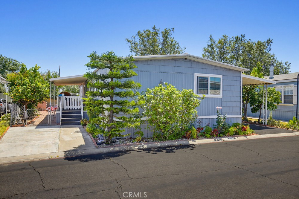 300 N Rampart 50, Orange CA 92868 - photo 2