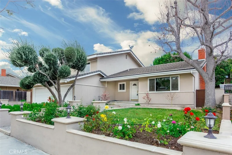 3007 E Echo Hill, Orange