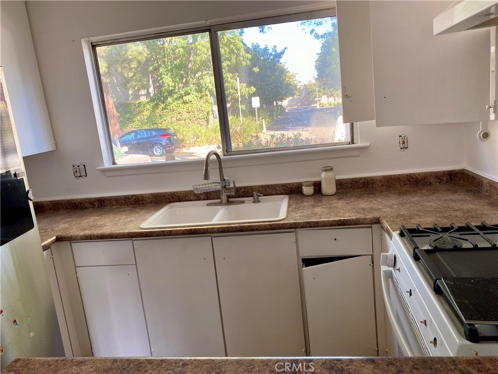 308 N Parker Street, Orange CA 92868 - photo 3