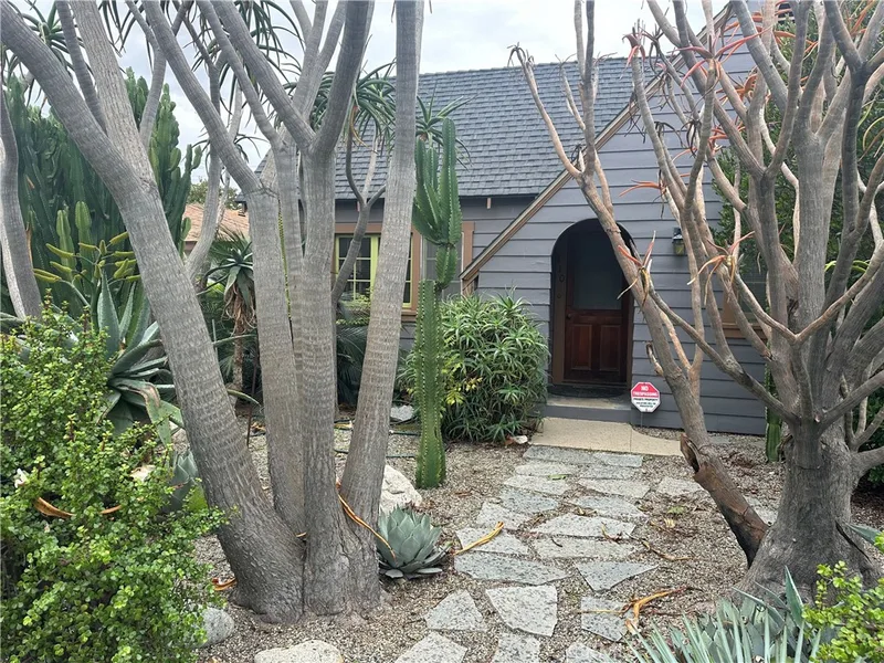 310 N Waverly, Orange, CA 92866