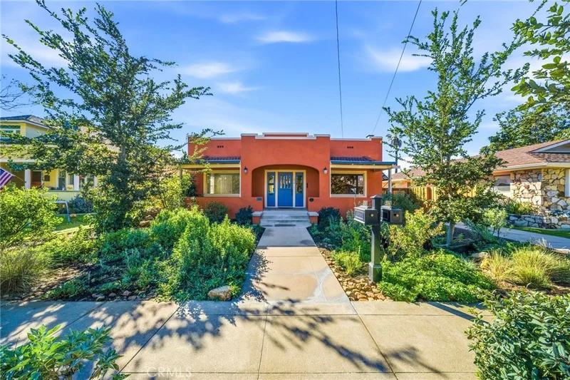 314 E Palmyra, Orange, CA 92866