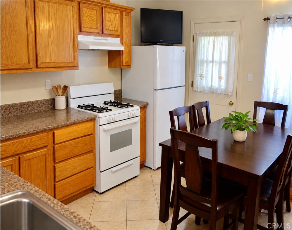 329 S Hewes Street, Orange CA 92869 - photo 11