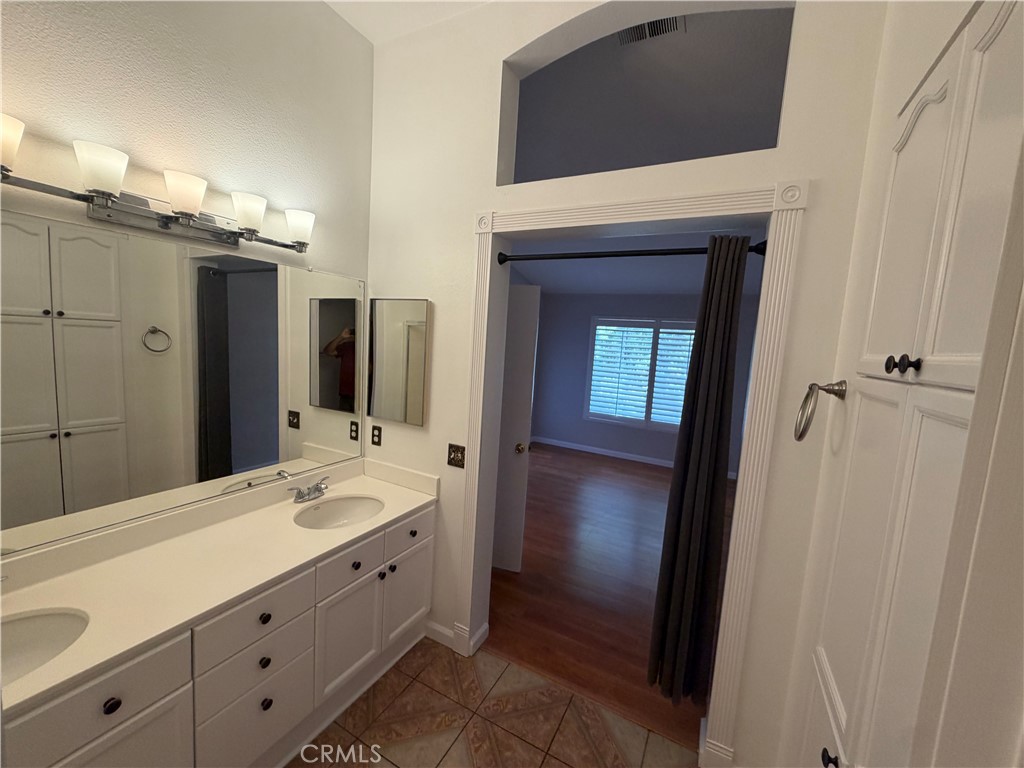 3317 Metcalf E E, Orange CA 92869 - photo 19