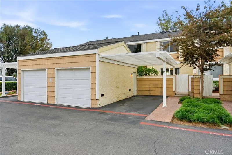 3340 E Collins 36, Orange, CA 92867