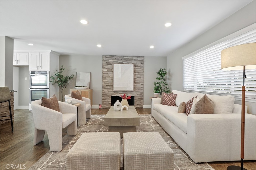 340 E Riverdale, Orange CA 92865 - photo 1