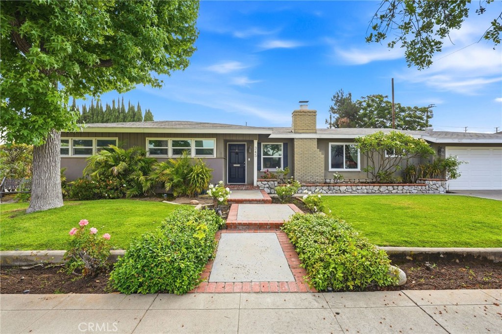 345 N Shattuck, Orange CA 92866 - photo 1