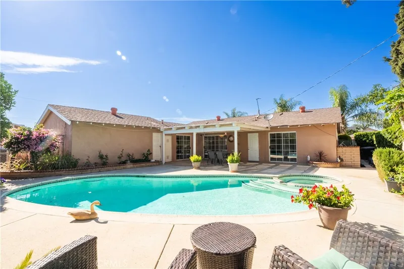 3730 E Euclid Avenue, Orange, CA 92869