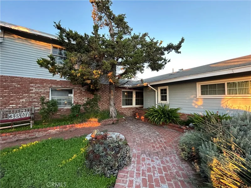 3801 E Spring Street, Orange, CA 92869