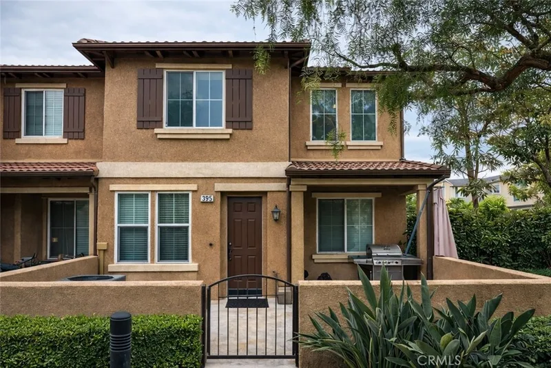 385 W Mountain Holly, Orange, CA 92865