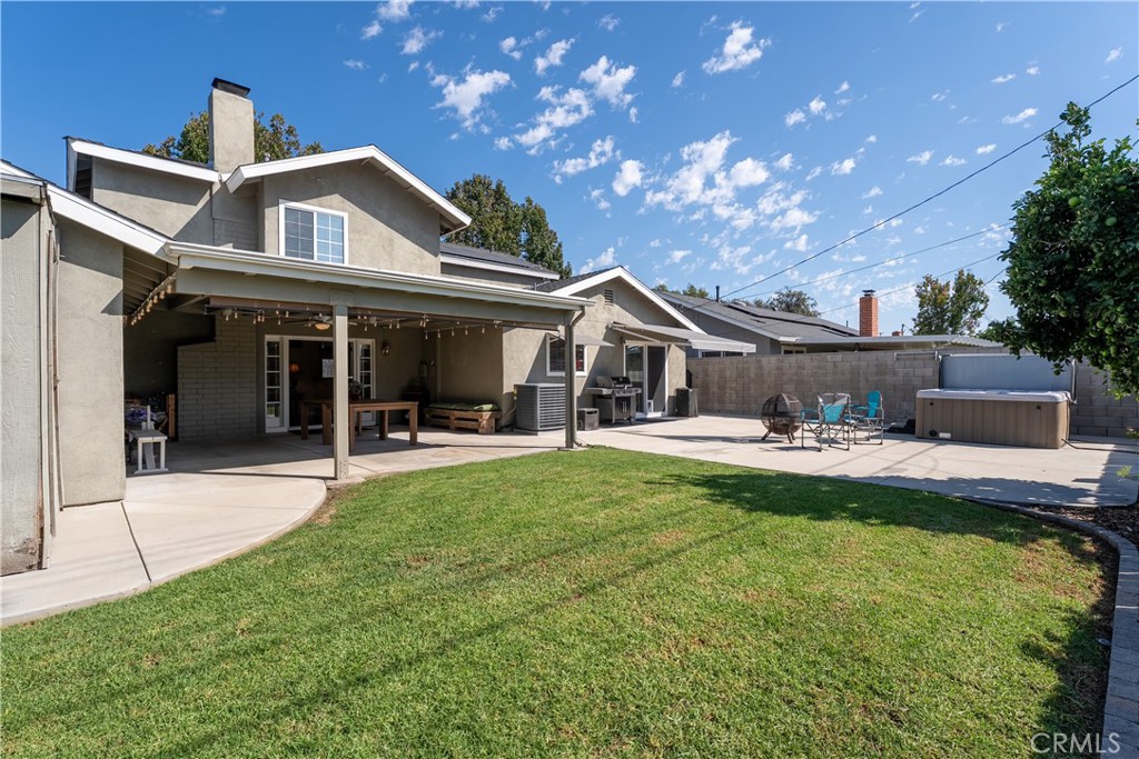 Large grassy area - 390 N Milford Road, Orange CA 92867 - photo 52