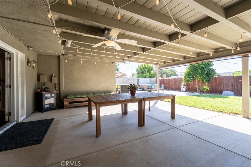 This shot is, if you're standing outside the second entry to the ADU looking towards the Spa area. - 390 N Milford Road, Orange CA 92867 - photo 56