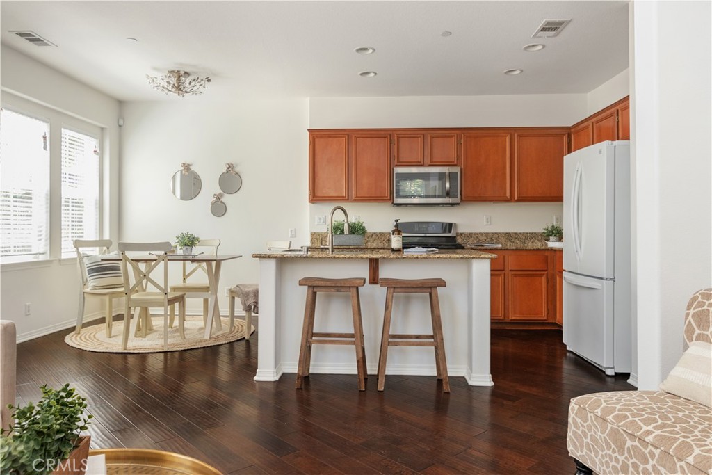 399 W Mountain Holly, Orange CA 92865 - photo 1
