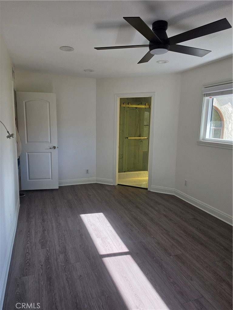 Bedroom 1 with bath 1 - 400 S Flower Street 90, Orange CA 92868 - photo 9