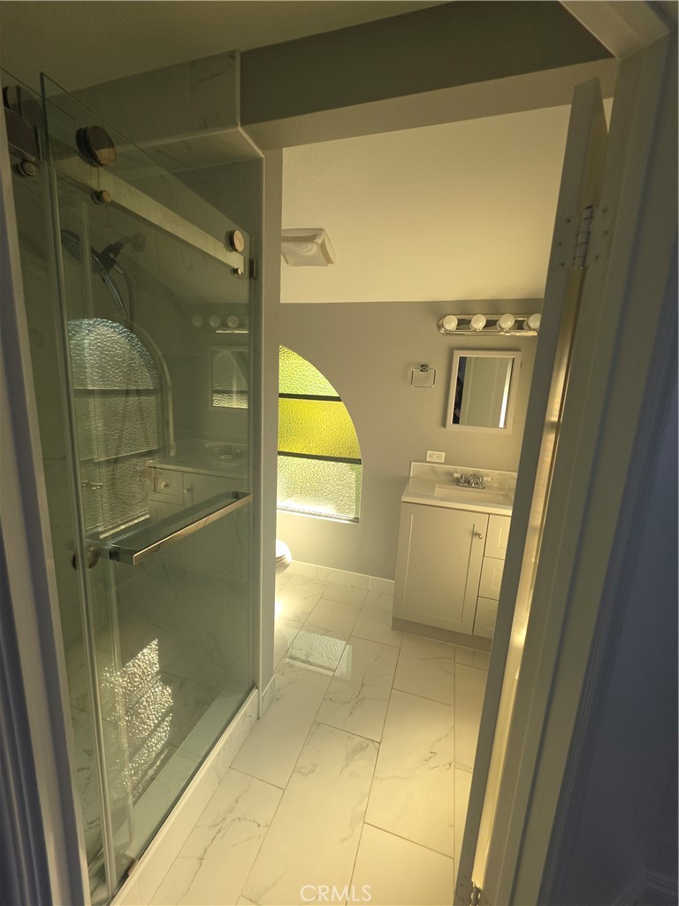 Bathroom 1 - 400 S Flower Street 90, Orange CA 92868 - photo 10