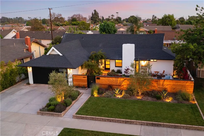 400 W Crystal View, Orange, CA 92865