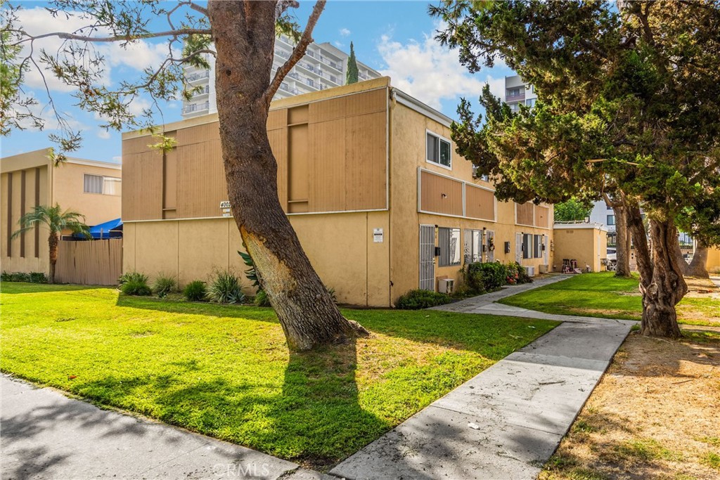 4002 W El Rancho Ave, Orange CA 92868 - photo 1