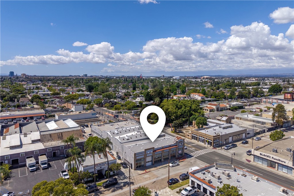 402 Chapman W 402, Orange CA 92866 - photo 22