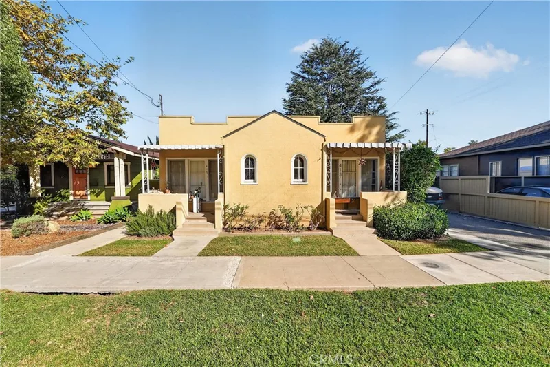413 N Center, Orange