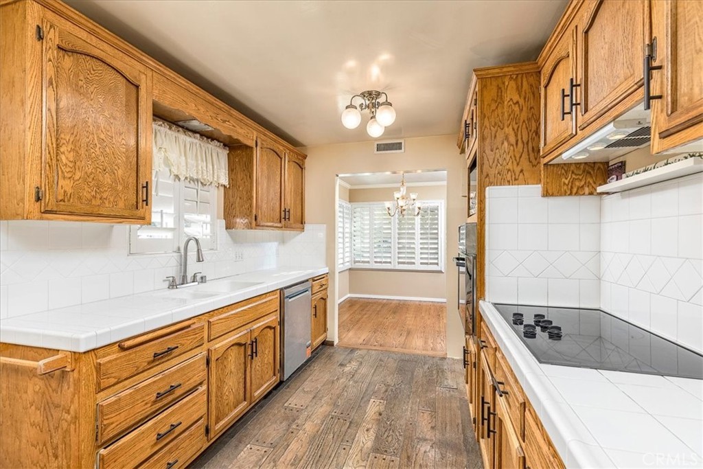 415 N Shattuck, Orange CA 92866 - photo 15