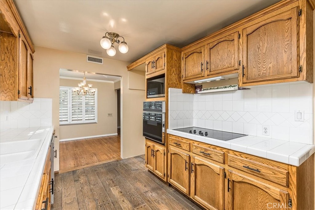 415 N Shattuck, Orange CA 92866 - photo 16