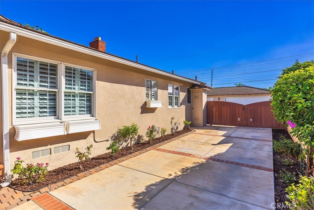 415 N Shattuck, Orange CA 92866 - photo 24